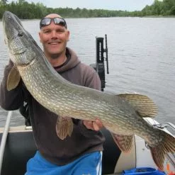 Edessä -Jerkit Myymälä RADDOGr 2